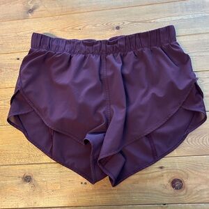 Lululemon back in action short